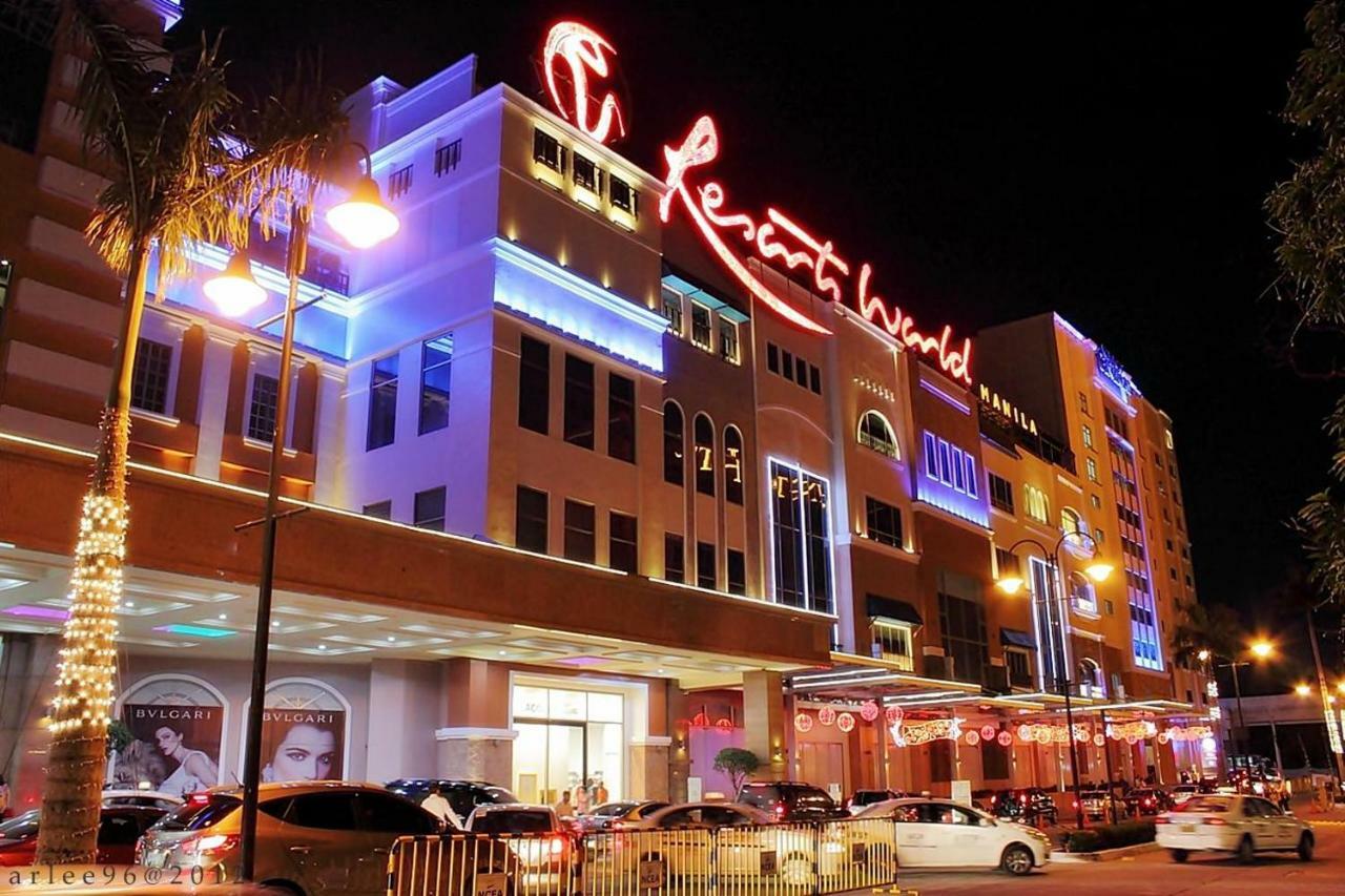 Eighty One Newport Boulevard Manila Exterior photo